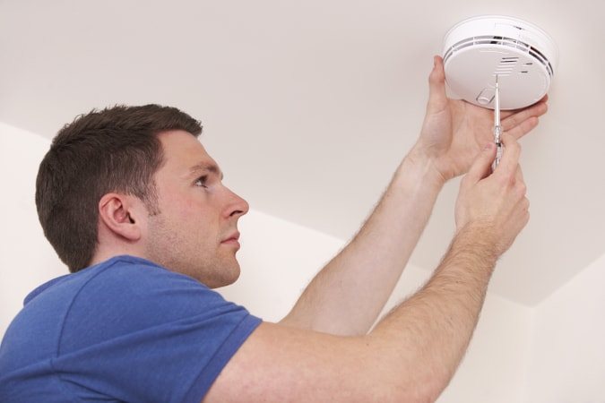 Carbon monoxide alarm installation